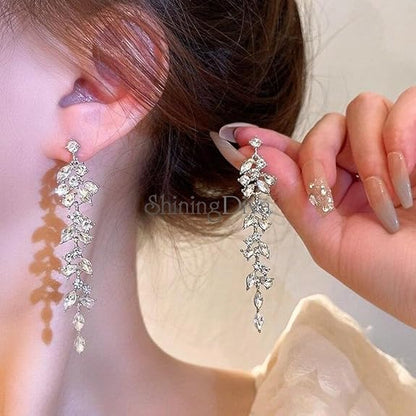 Shining Diva Fashion Latest Stylish Earrings for Women and Girls (14993er) Valentine Gift for Girlfriend (0YiuQ)