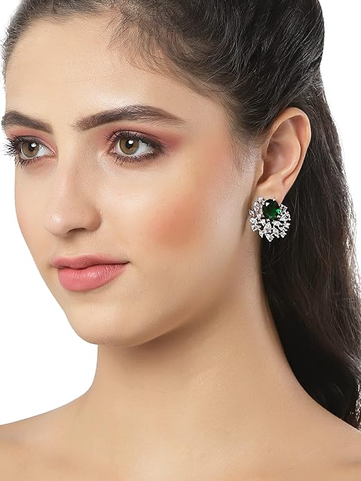 Karatcart Women Green American Diamond Stud Earrings (TZYzc)