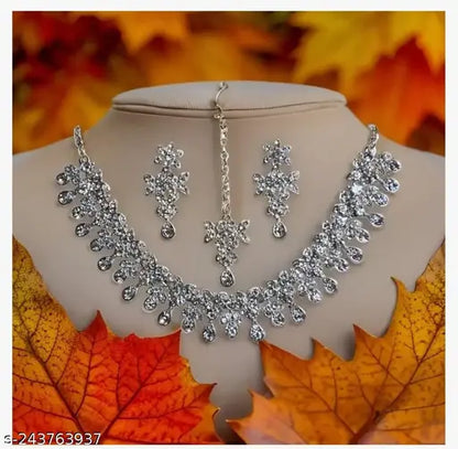 Silver Plated Necklace Set With White American Diamond (NYYK)